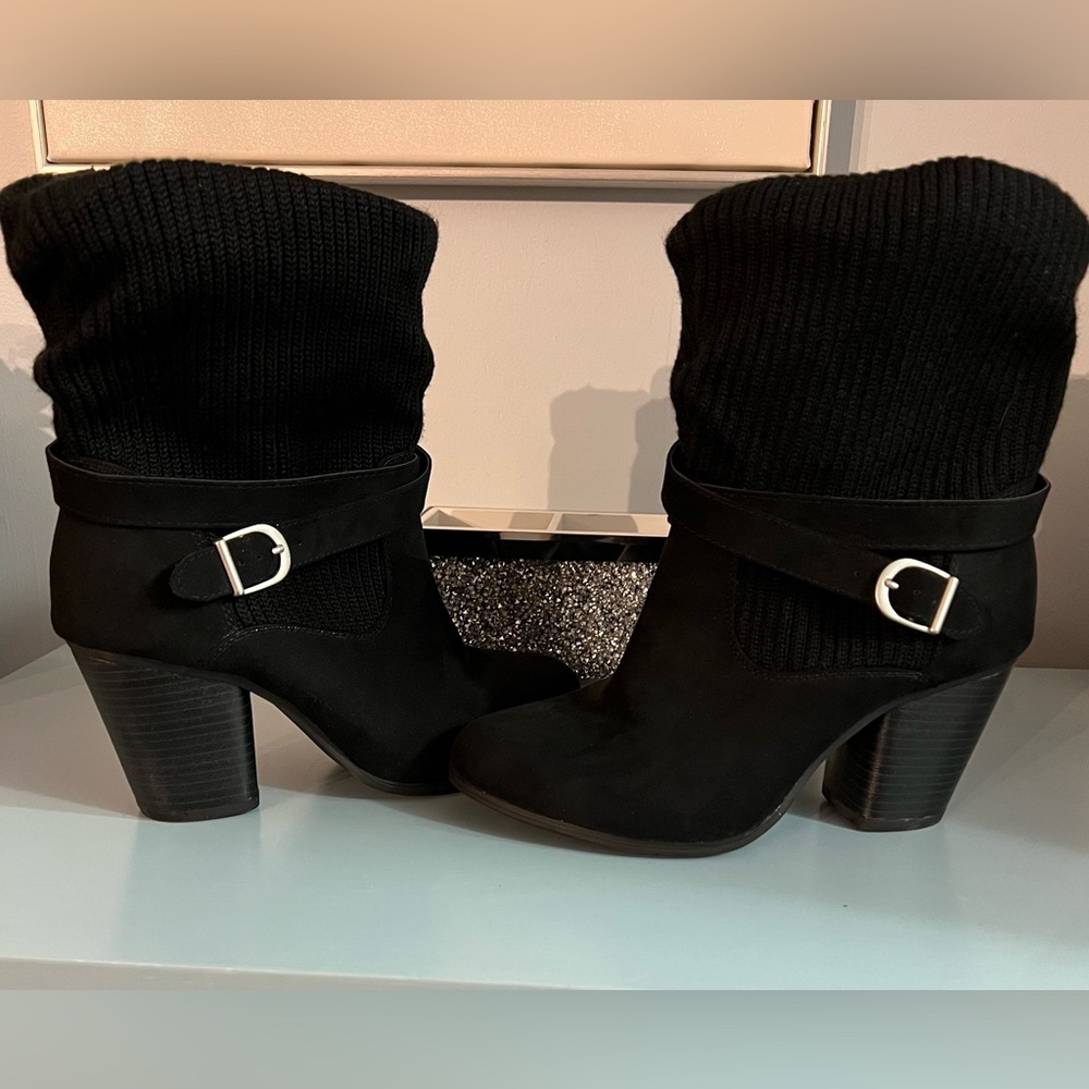 ❤️TORRID HEELED BOOTS❤️